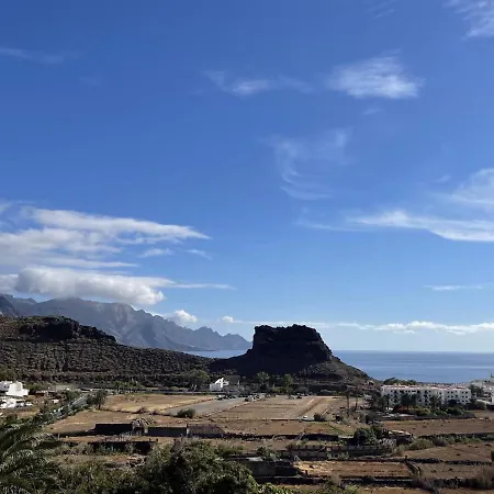 Vivelorural 2e, Infinity Pool & Great Views Apartman