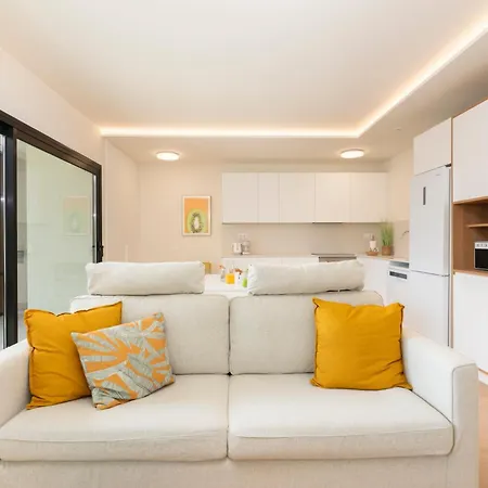 Vivelorural 2e, Infinity Pool & Great Views Apartman