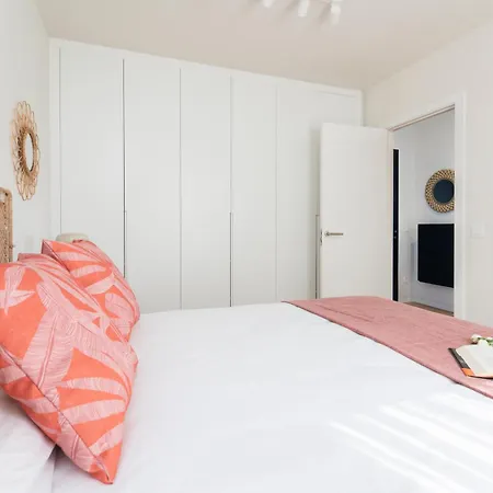 Apartman Vivelorural 2e, Infinity Pool & Great Views